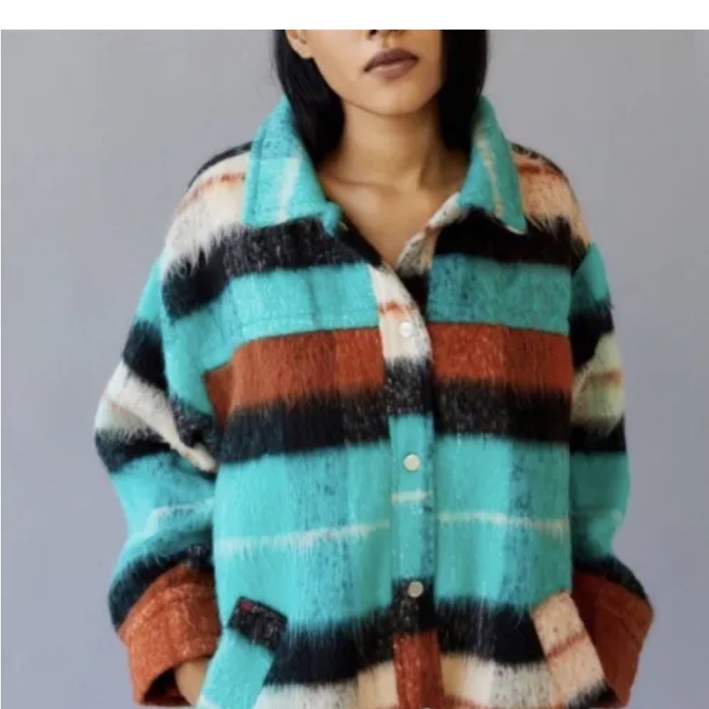 Urban Outfitter's Women's BDG Brushed Plaid  Shirt Jacket  NEW Size S